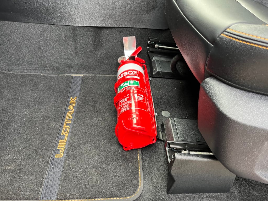 RA Extinguisher Mount KAP Industries